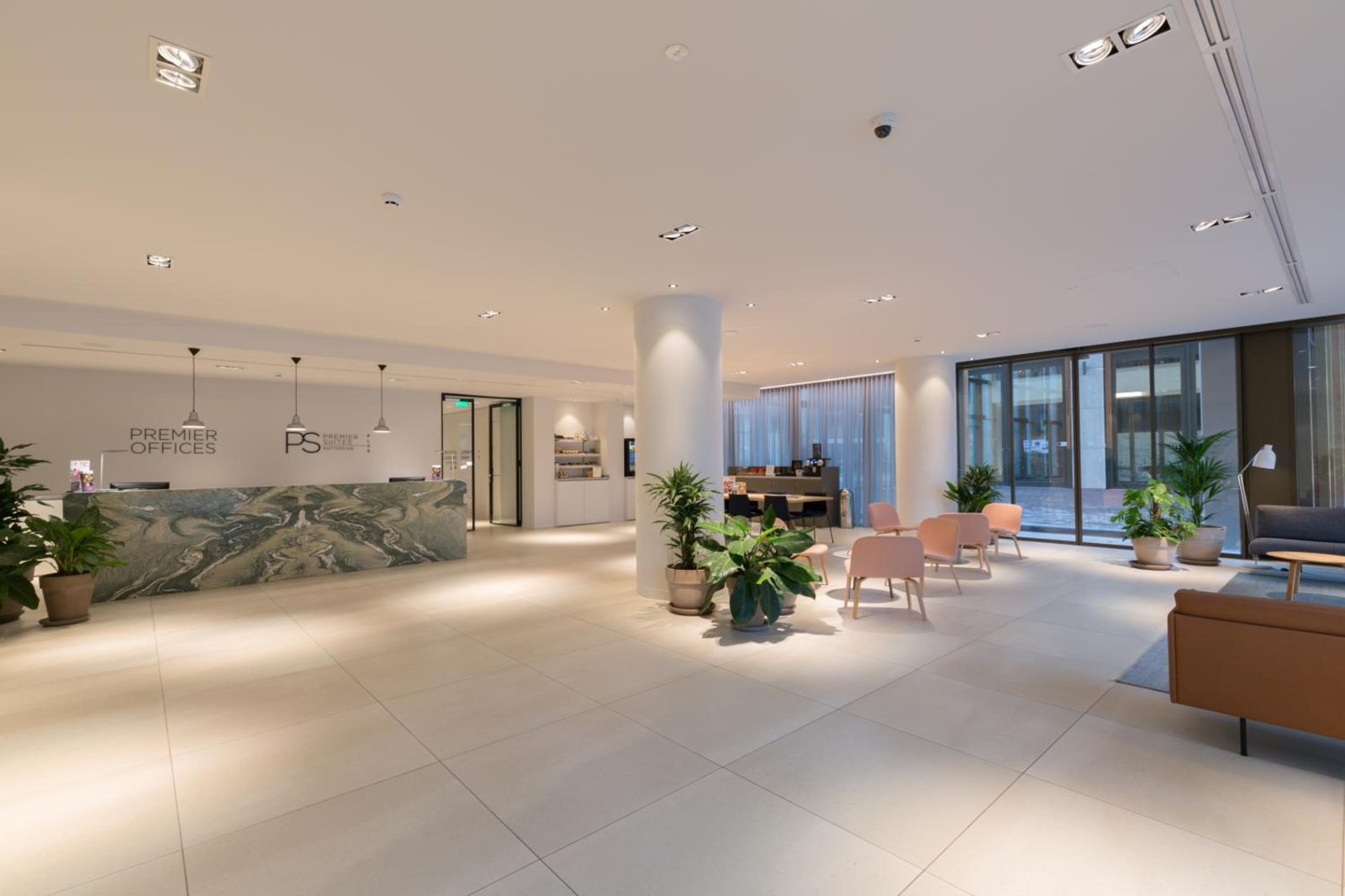 PREMIER SUITES Rotterdam — photo 7