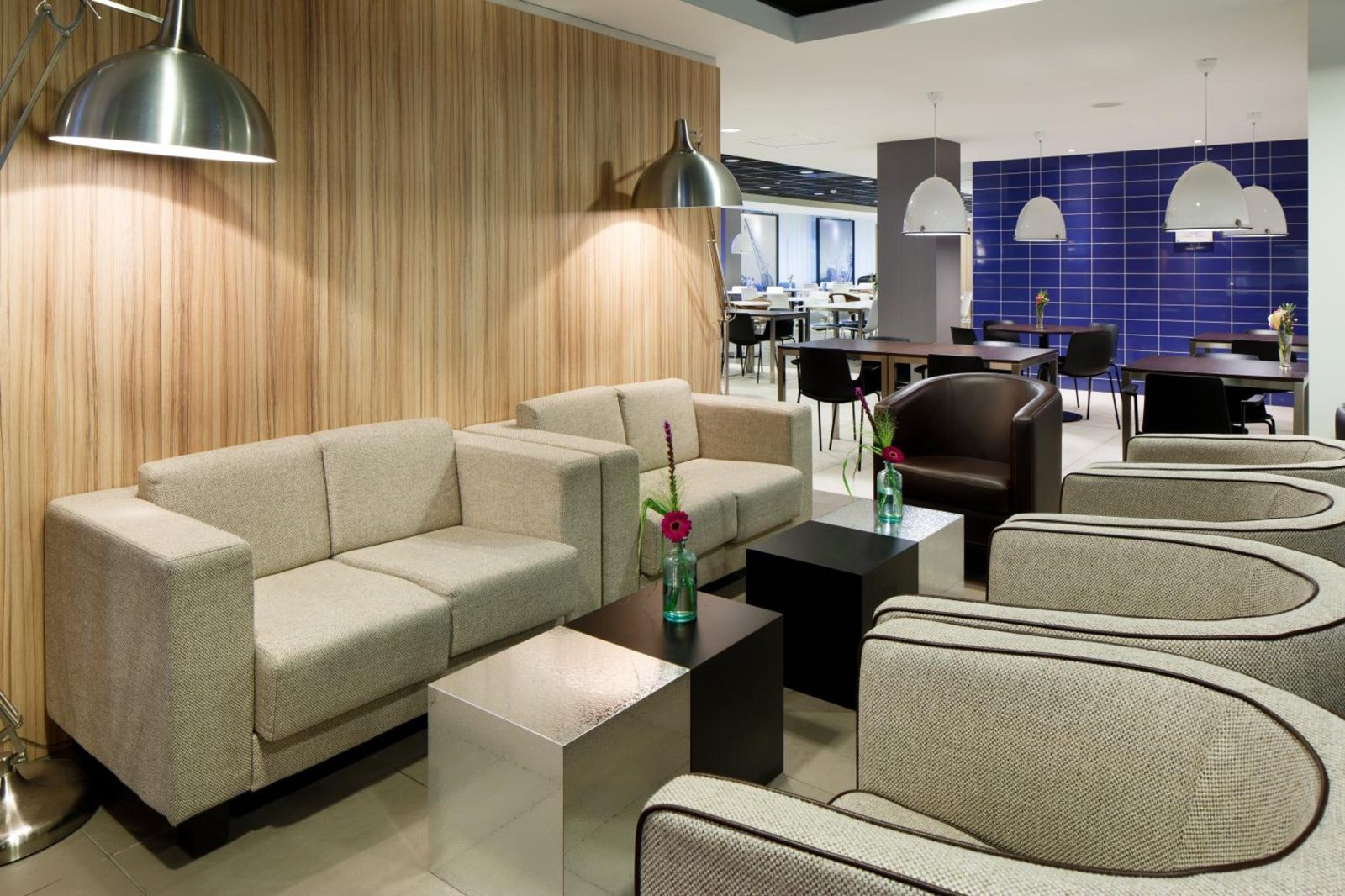 Holiday Inn Express Rotterdam - Central Station by IHG — photo 3