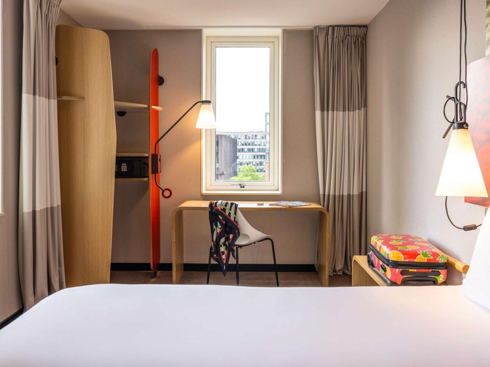 ibis Rotterdam City Centre — photo 5